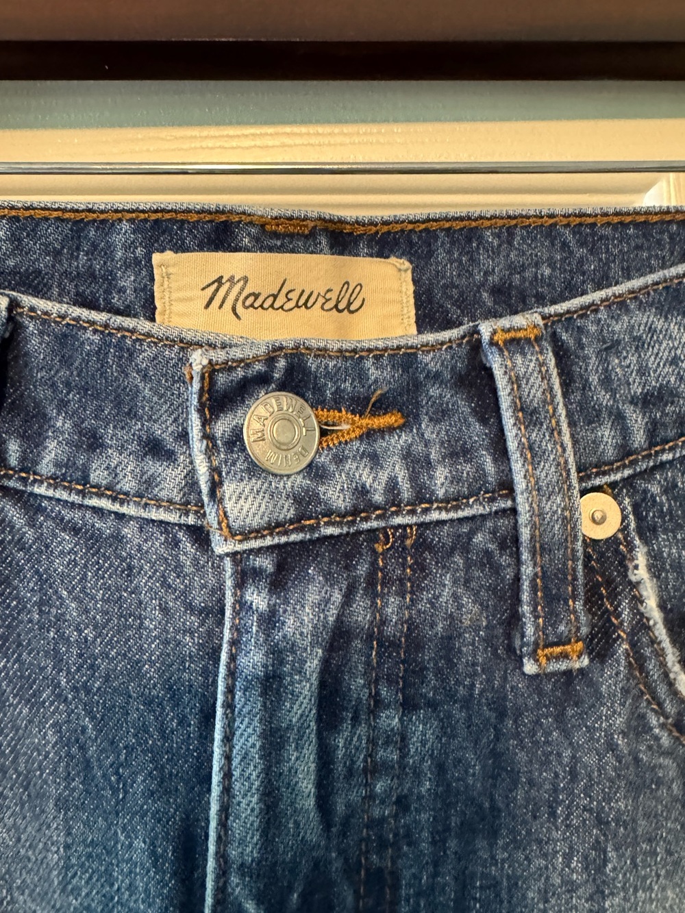 Madewell Superwide-Leg Jeans in Desota Wash - Picture 8 of 9